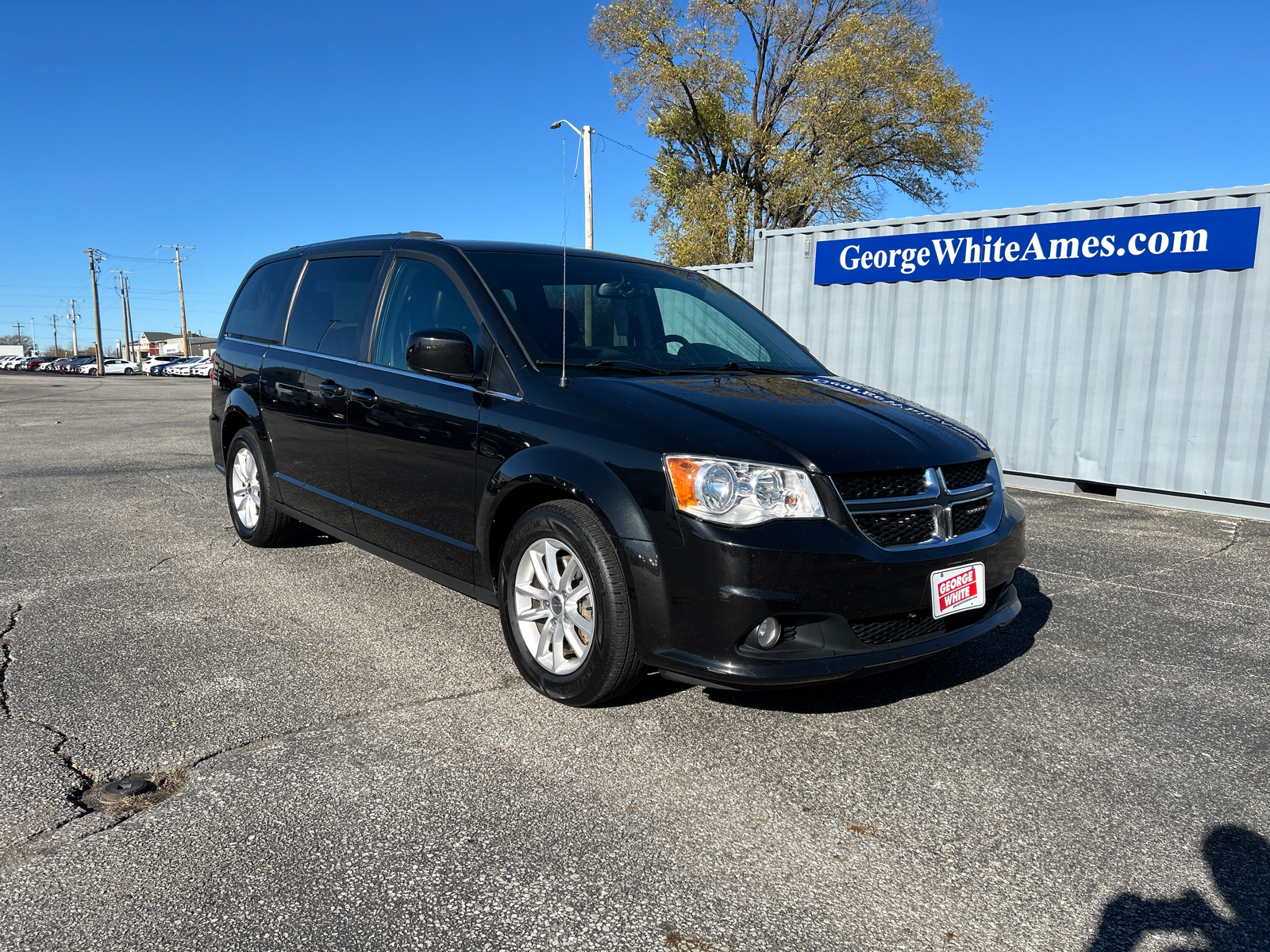 2018 Dodge Grand Caravan SXT 2