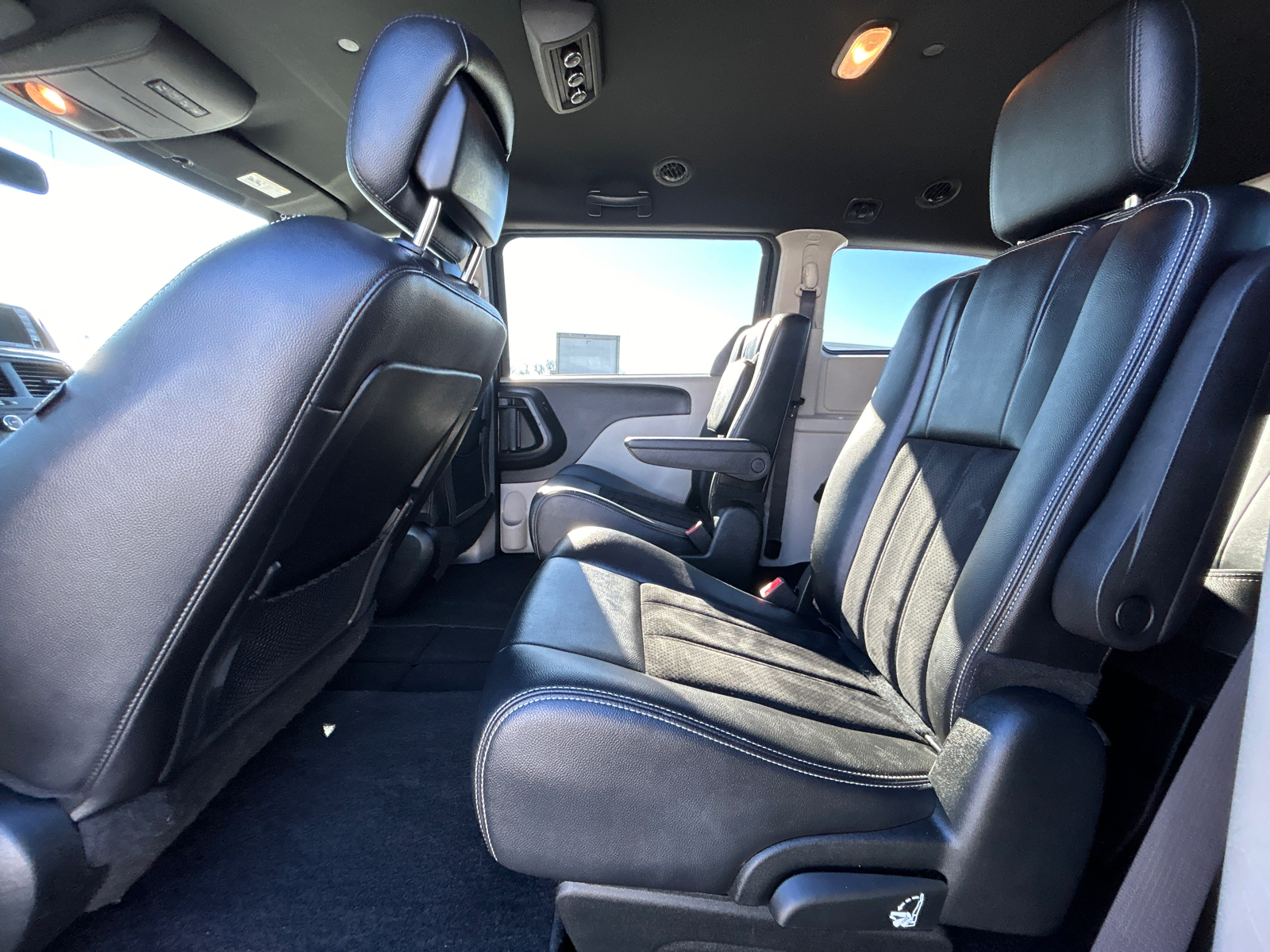 2018 Dodge Grand Caravan SXT 12