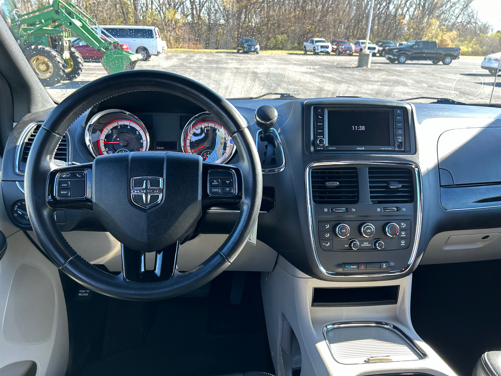 2018 Dodge Grand Caravan SXT 15