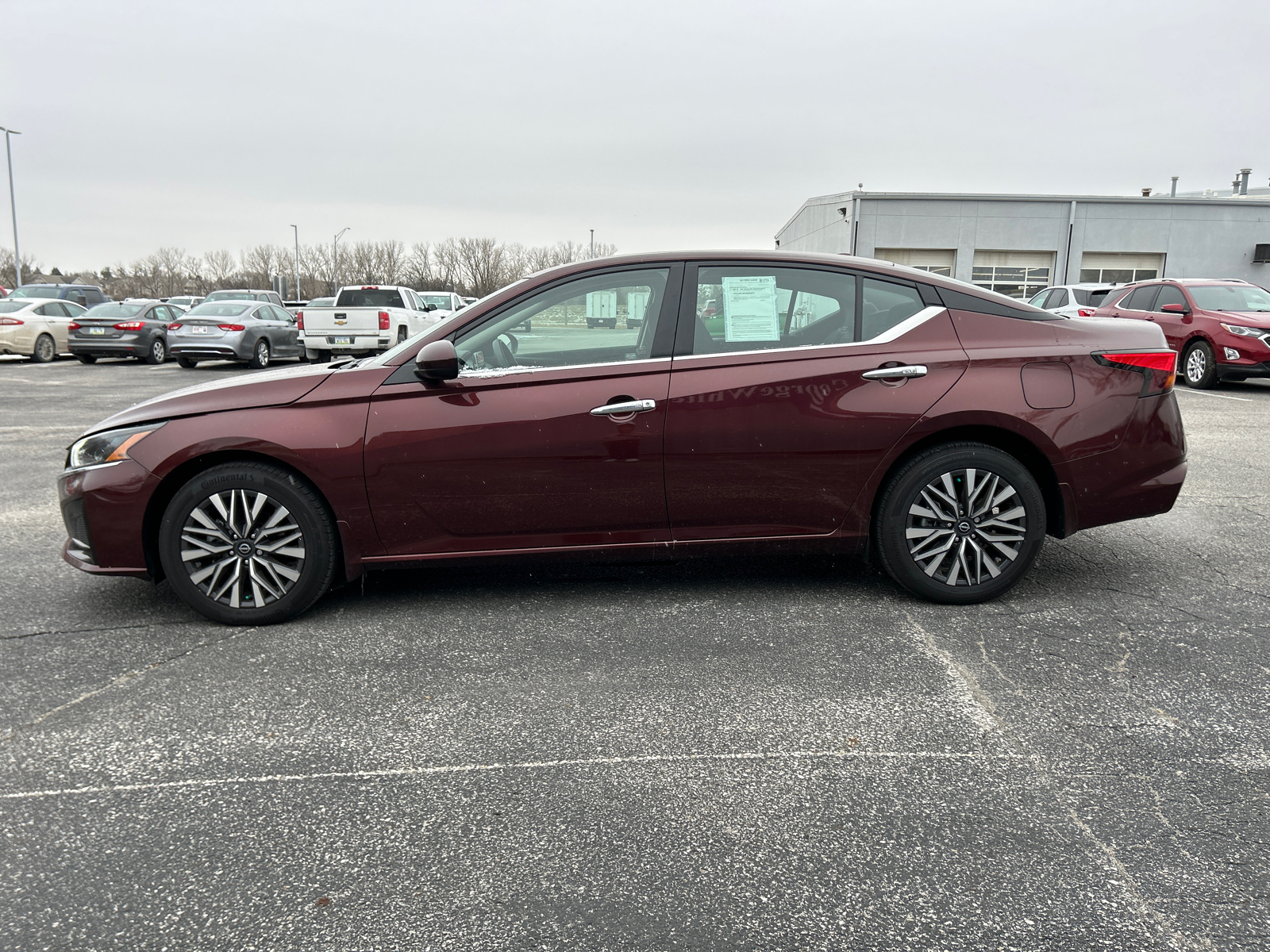 2023 Nissan Altima 2.5 SV 7