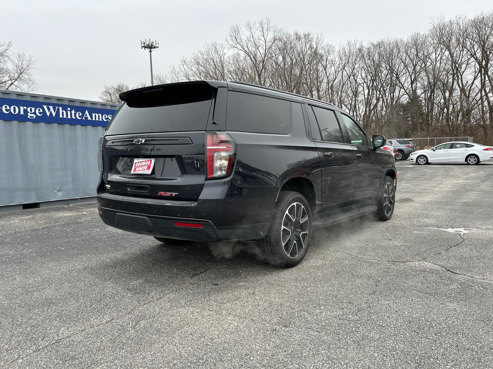 2023 Chevrolet Suburban RST 4