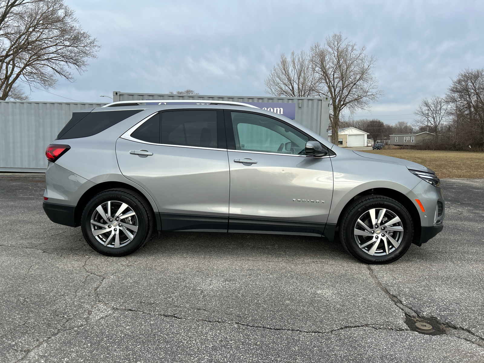 2024 Chevrolet Equinox Premier 3