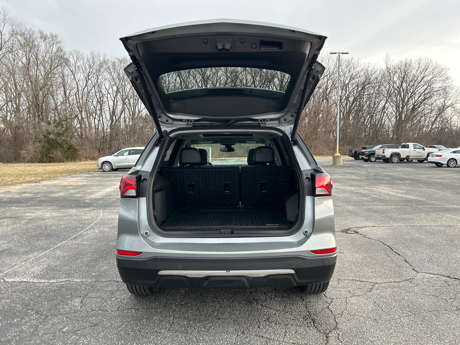 2024 Chevrolet Equinox Premier 15