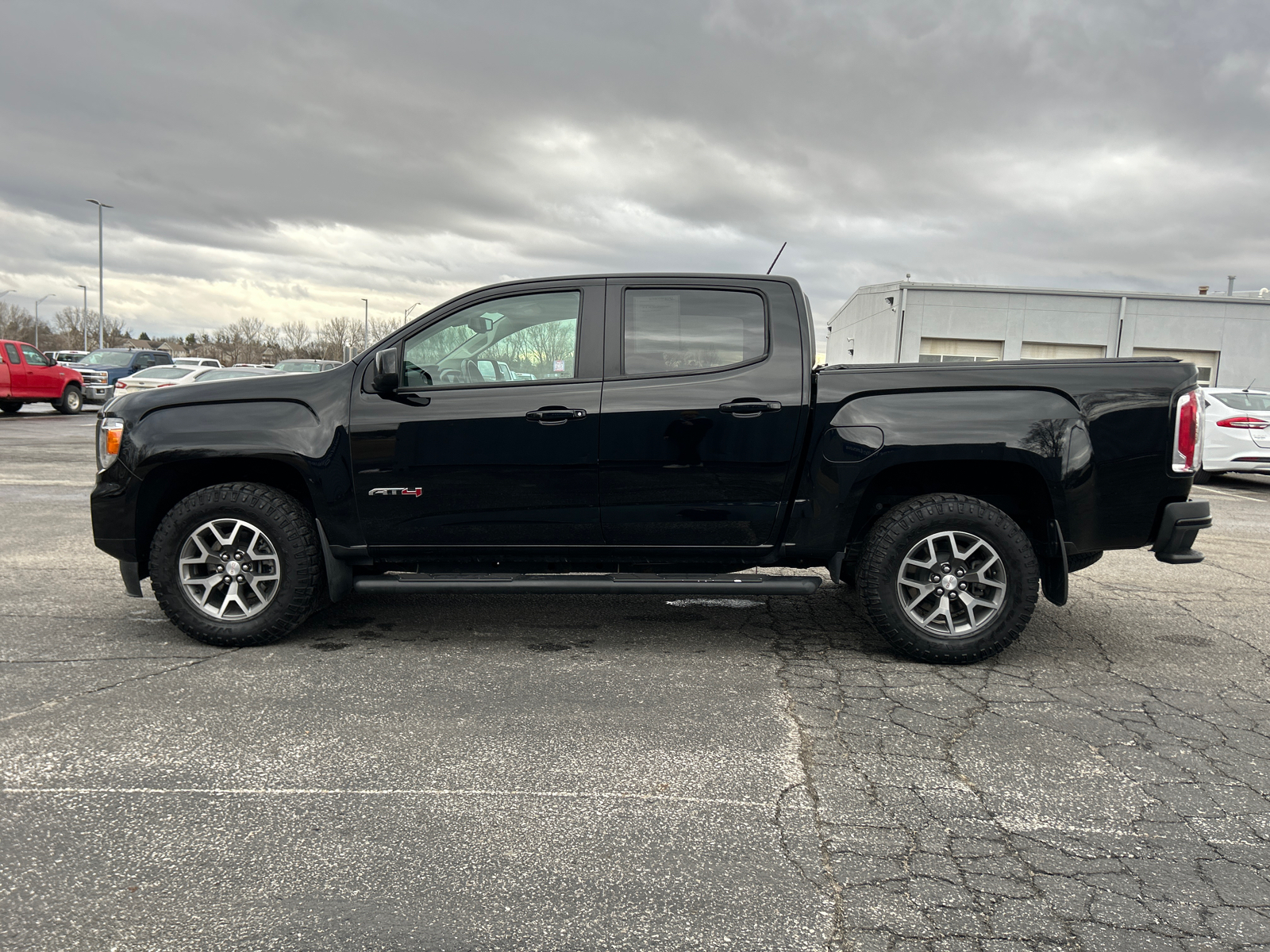 2021 GMC Canyon AT4 w/Leather 7