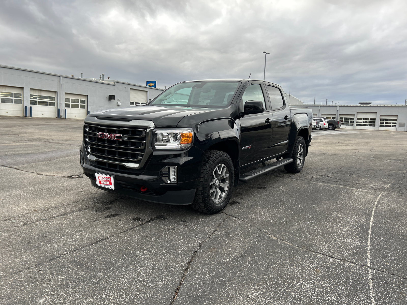 2021 GMC Canyon AT4 w/Leather 8