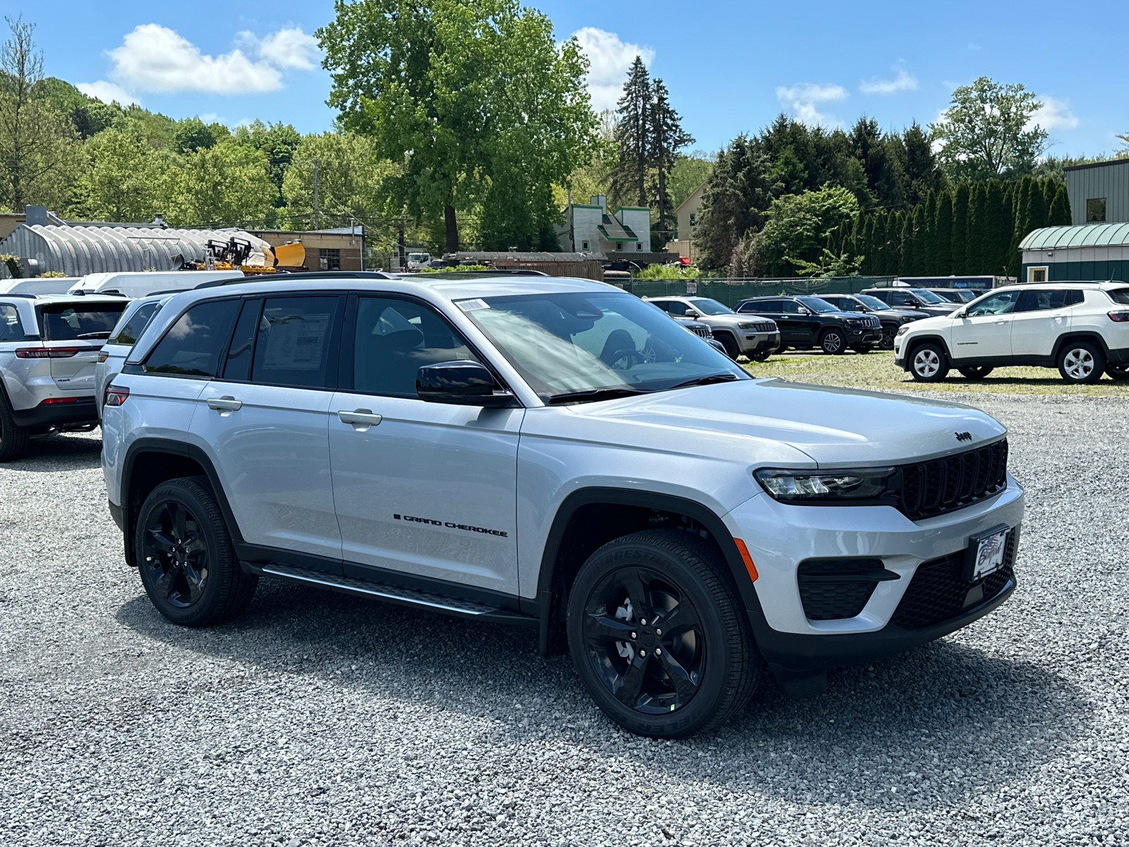 2024 Jeep Grand Cherokee Altitude X 1