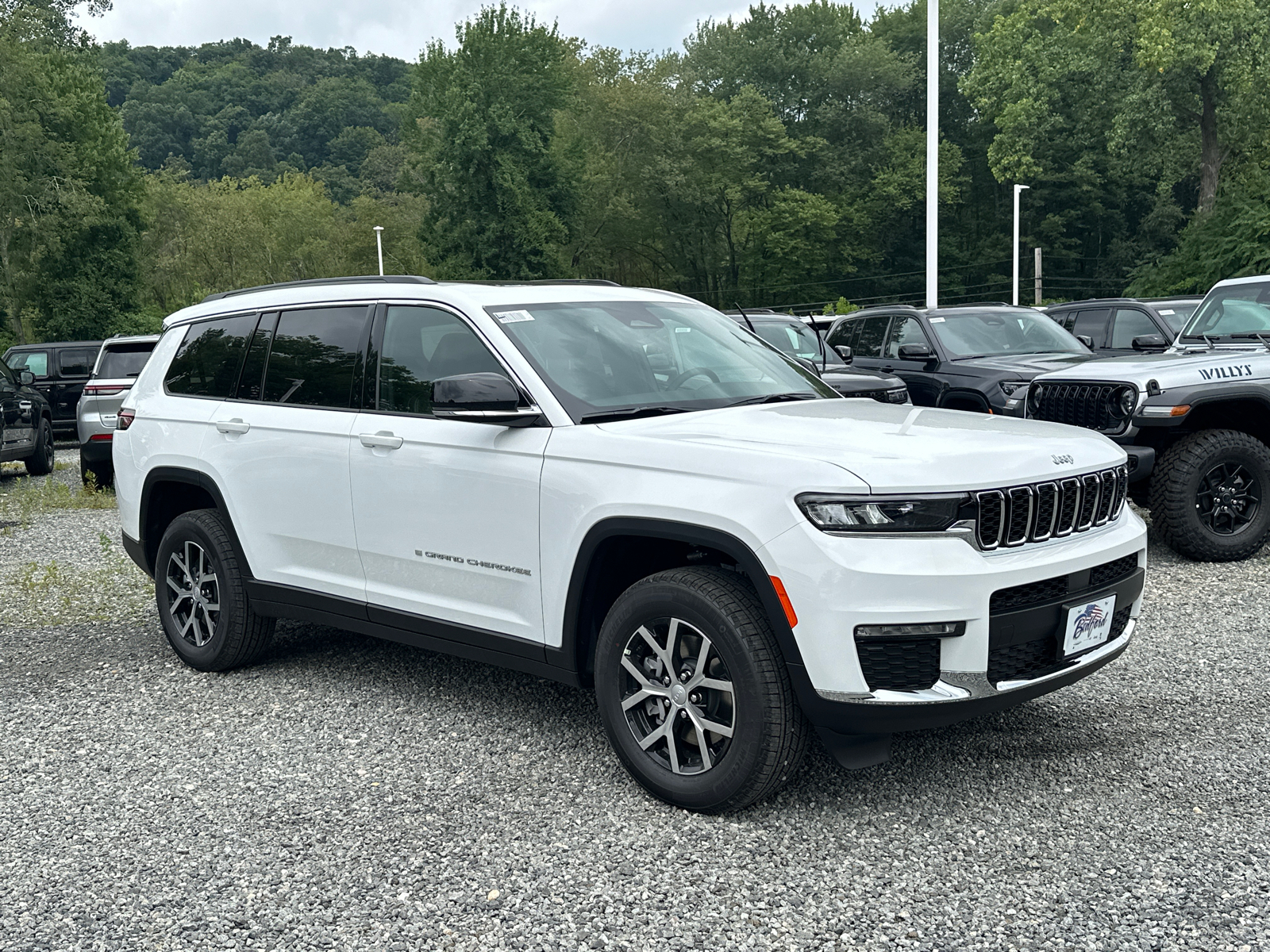 2024 Jeep Grand Cherokee L Limited 1