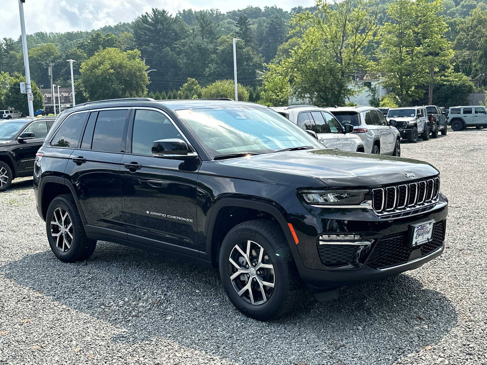 2024 Jeep Grand Cherokee Limited 1