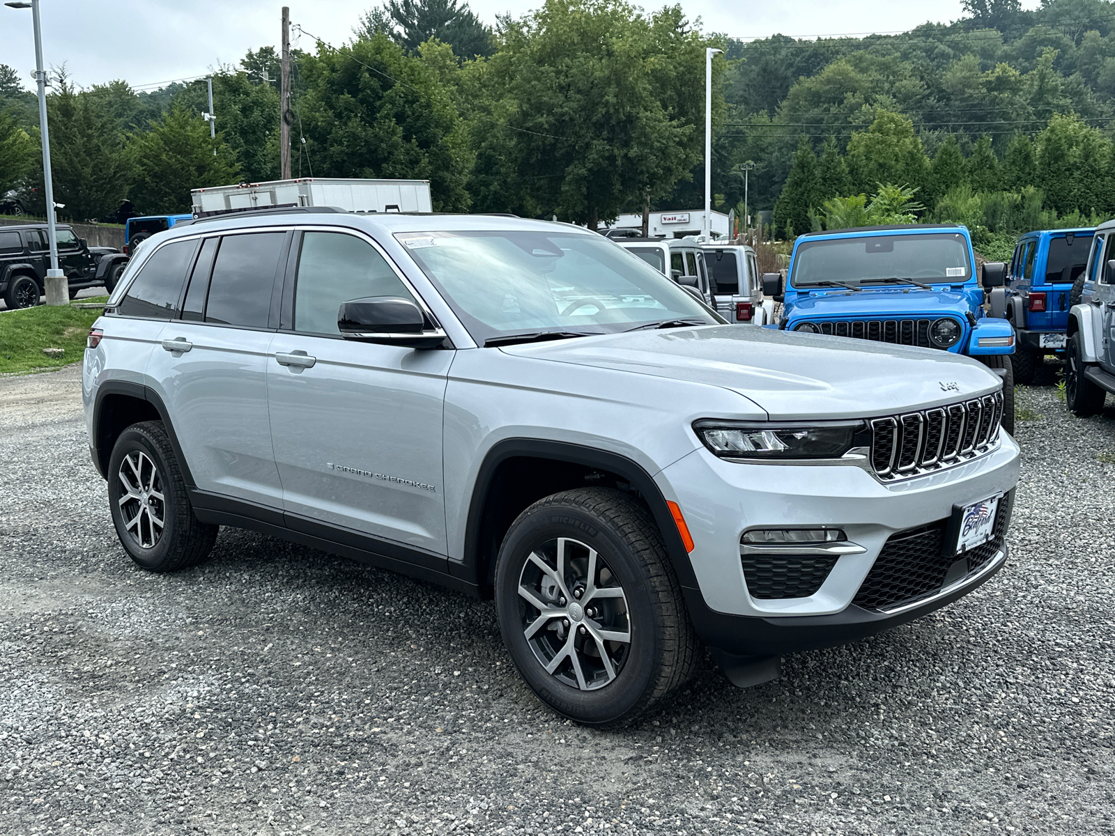 2024 Jeep Grand Cherokee Limited 1