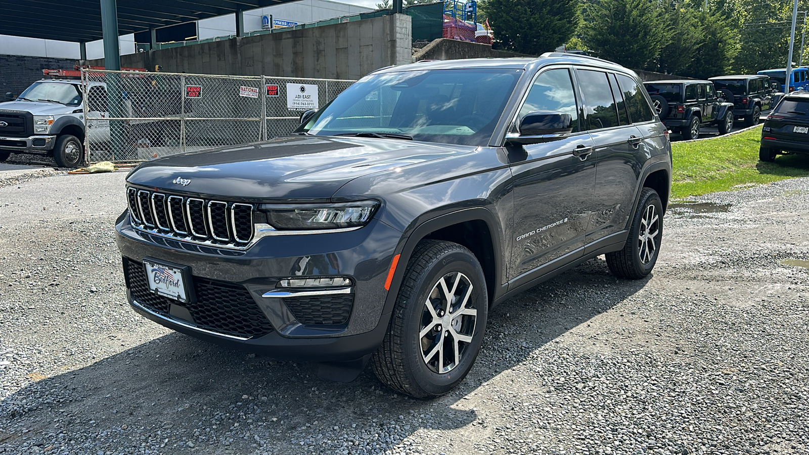 2024 Jeep Grand Cherokee Limited 3