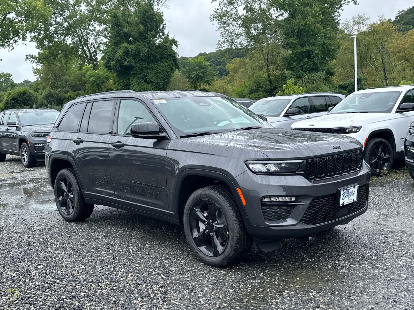 2024 Jeep Grand Cherokee Limited 1