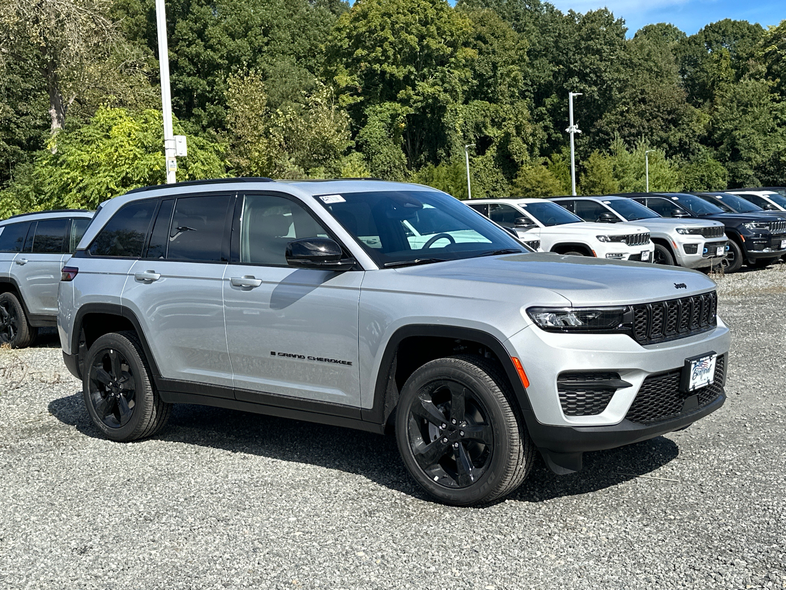 2024 Jeep Grand Cherokee Altitude X 1