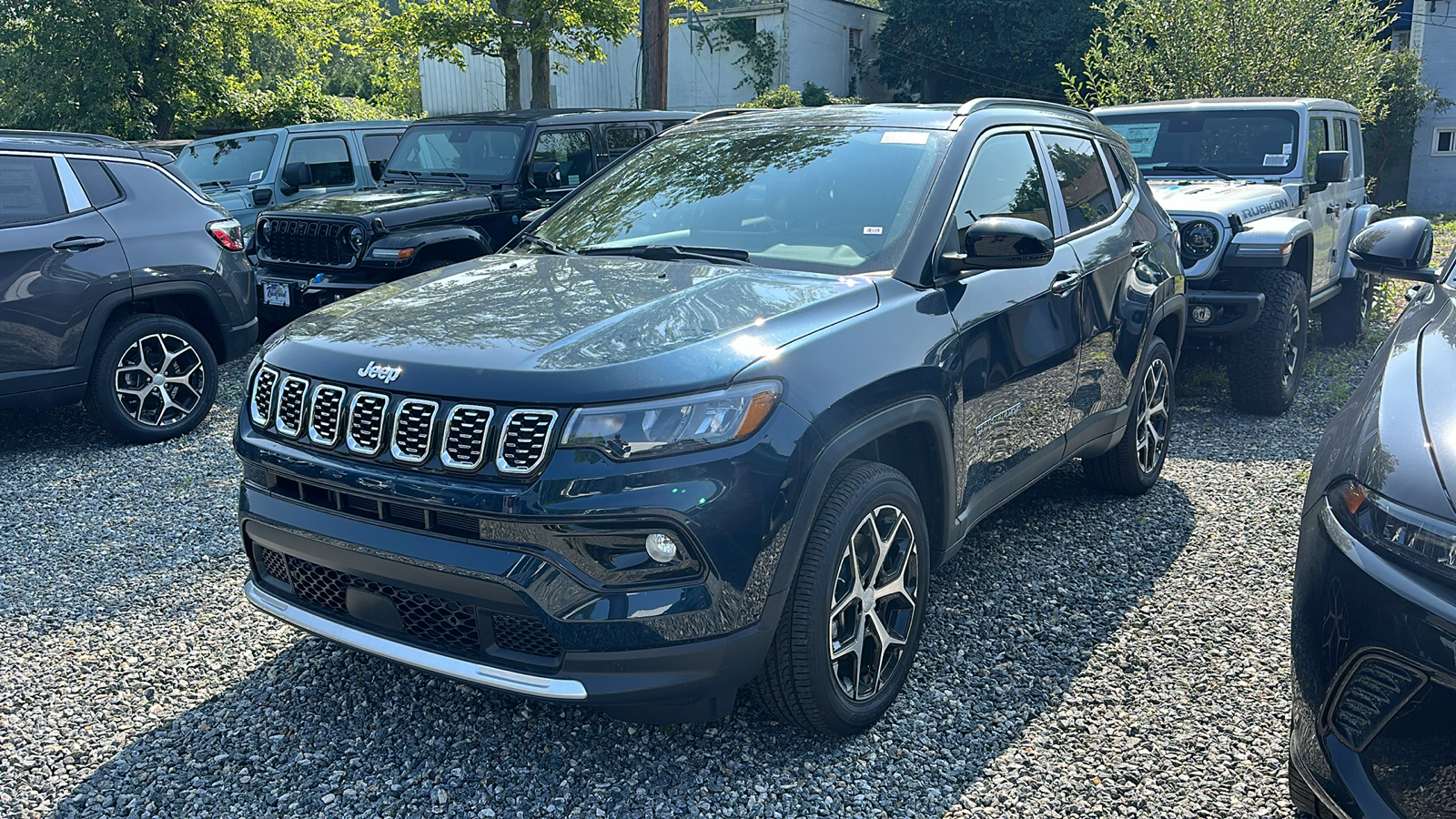 2024 Jeep Compass Limited 3