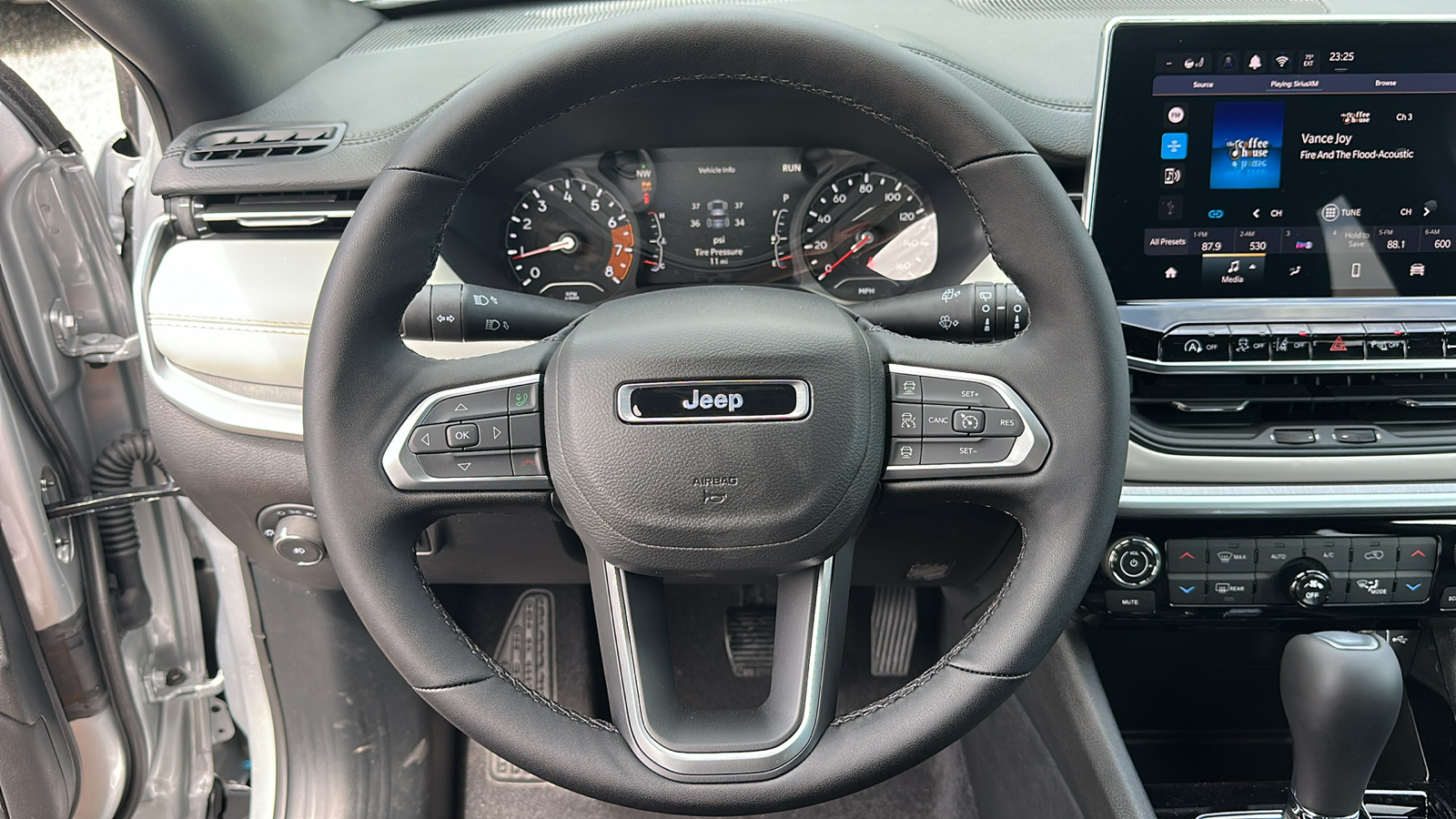 2024 Jeep Compass Limited 9