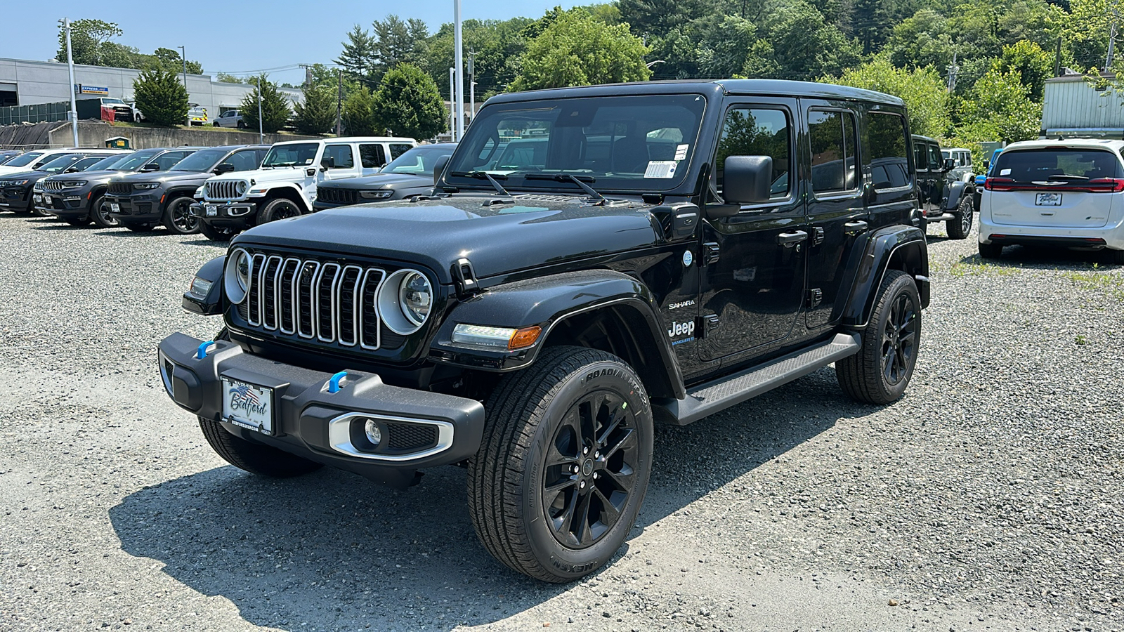 2024 Jeep Wrangler 4xe Sahara 3