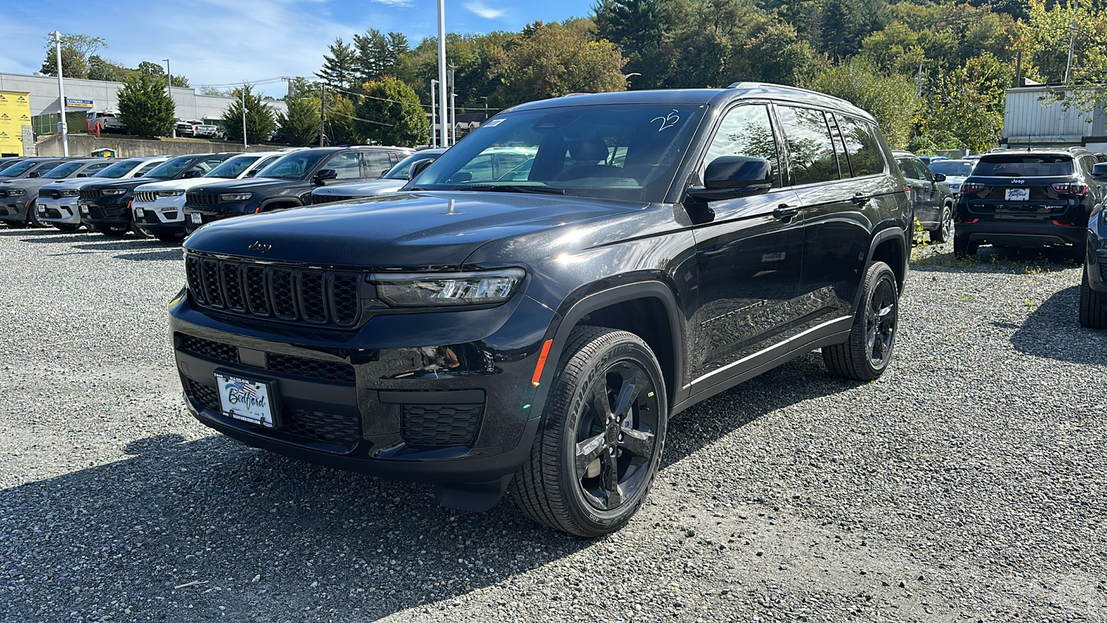 2025 Jeep Grand Cherokee L Altitude X 3