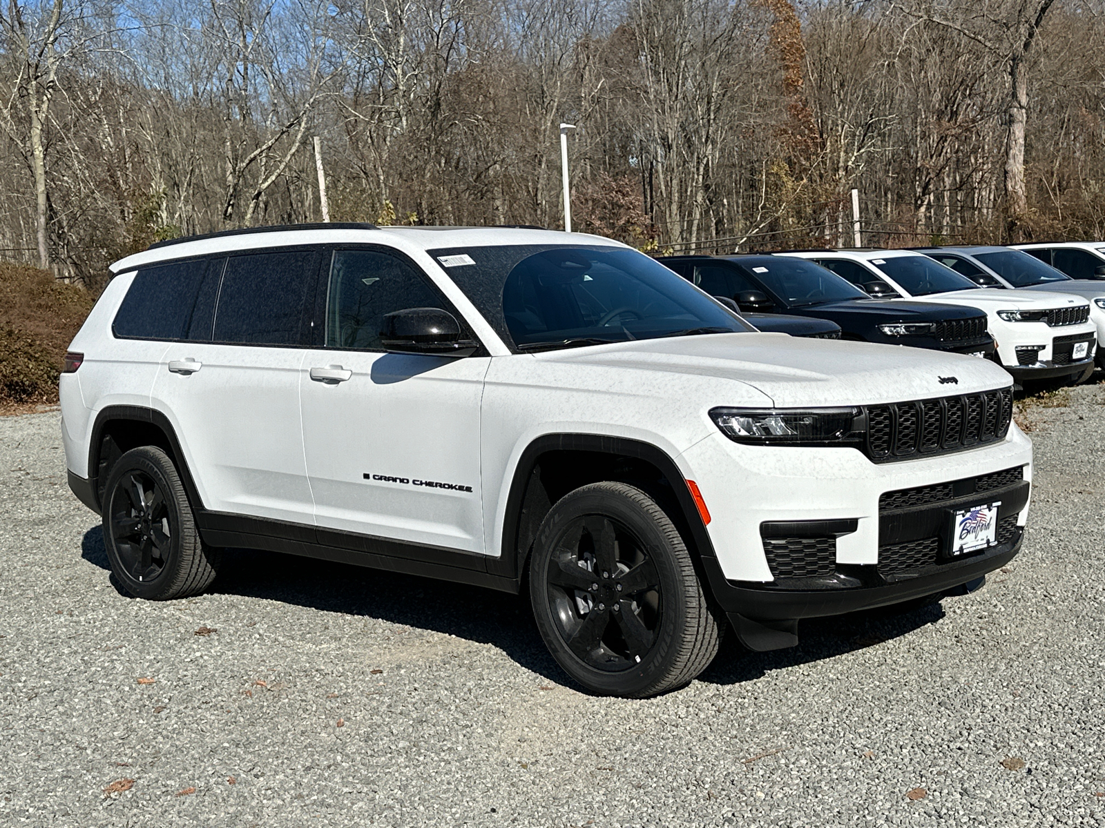 2025 Jeep Grand Cherokee L Laredo 1