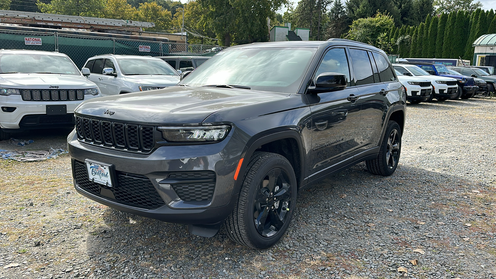 2025 Jeep Grand Cherokee Altitude X 3