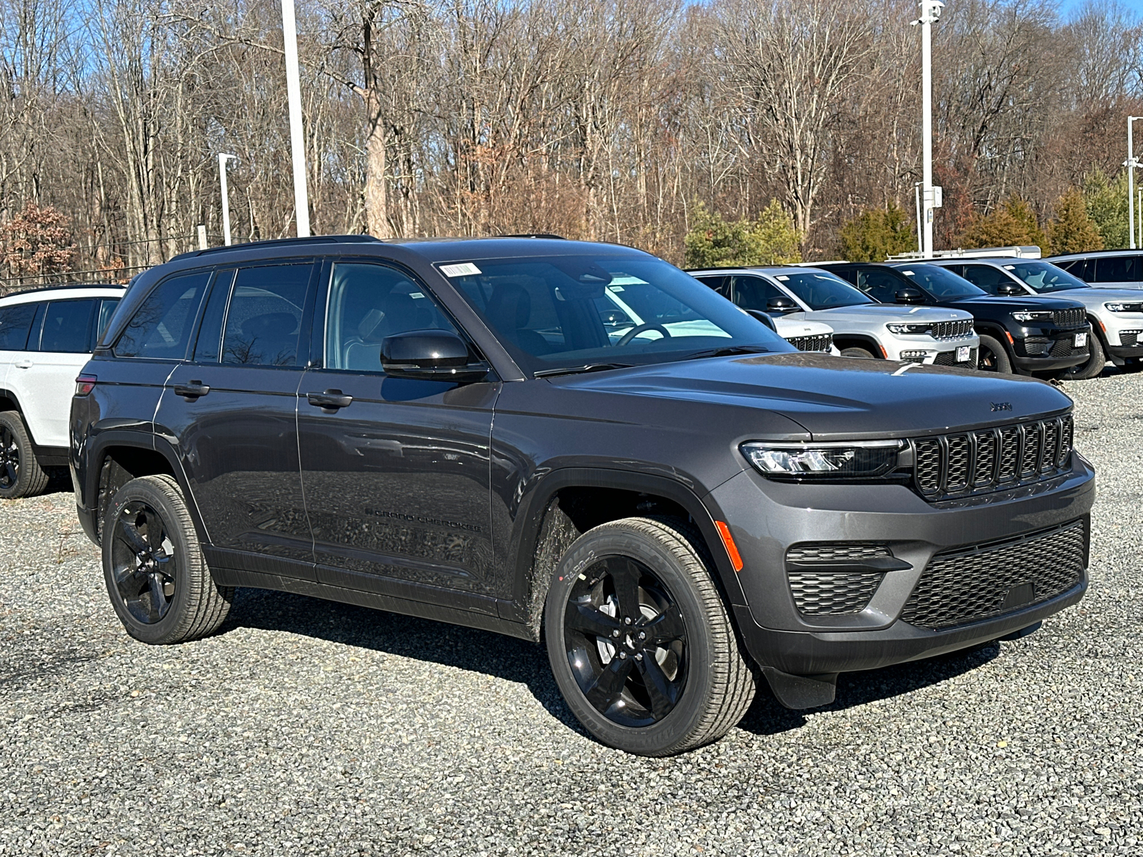 2025 Jeep Grand Cherokee Altitude X 1