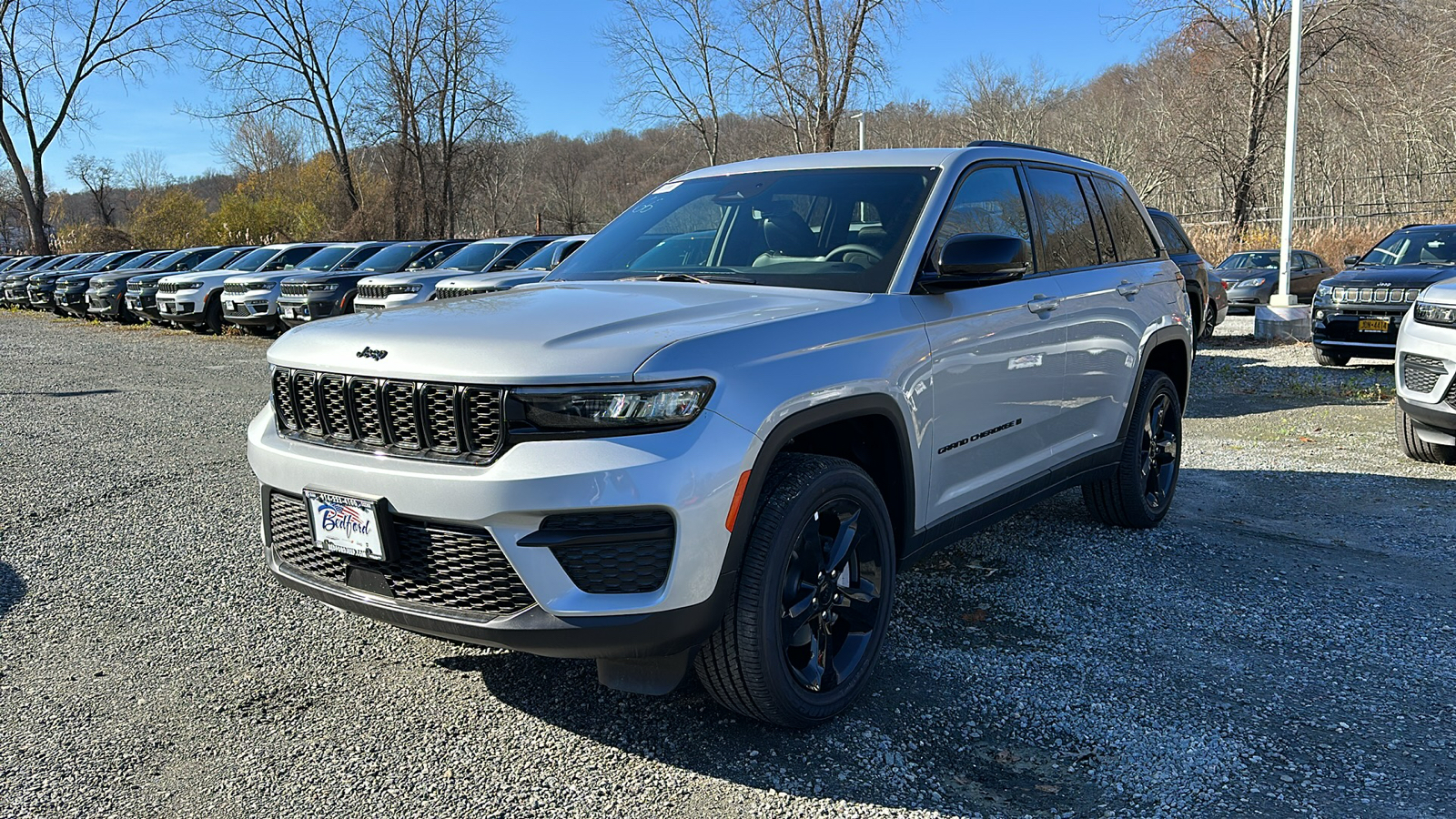 2025 Jeep Grand Cherokee Altitude X 3