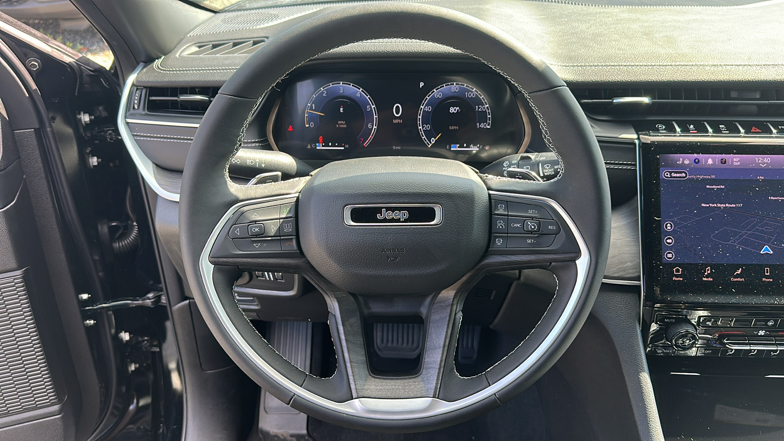 2025 Jeep Grand Cherokee Limited 9