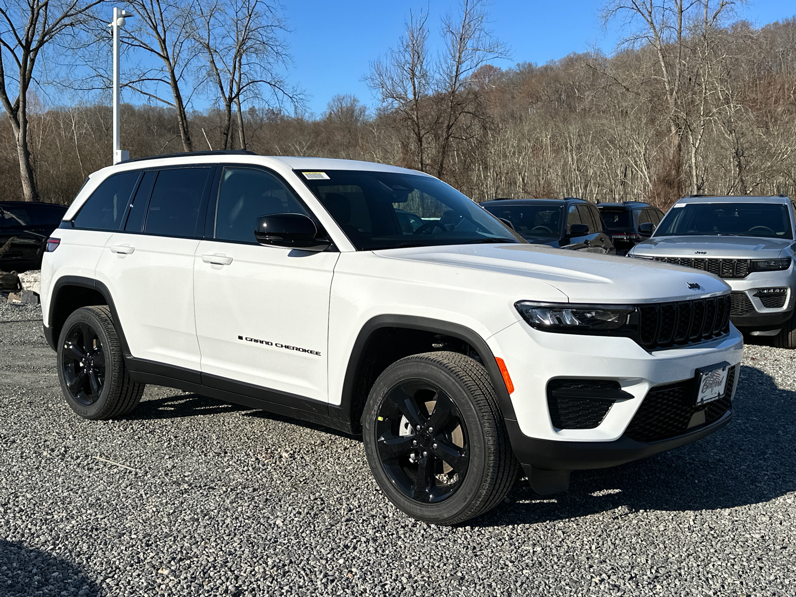 2025 Jeep Grand Cherokee Altitude X 1