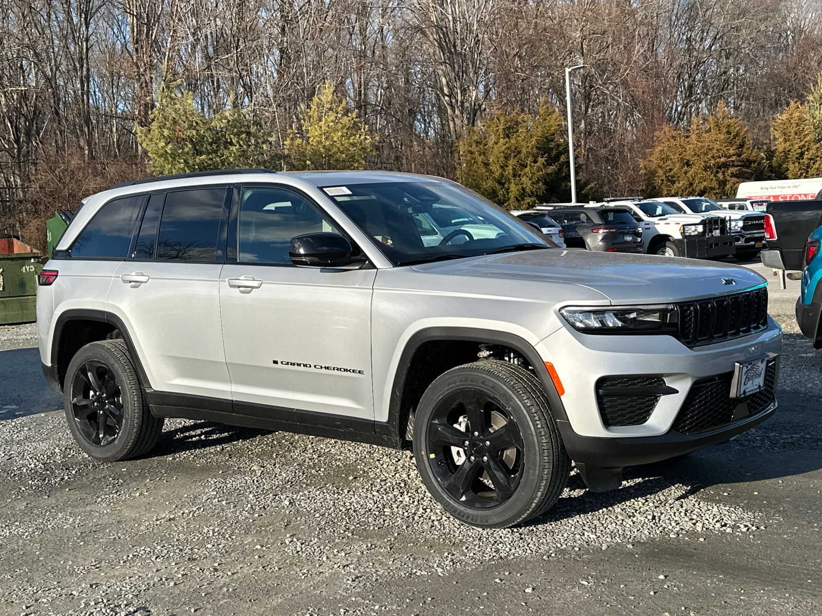 2025 Jeep Grand Cherokee Altitude X 1