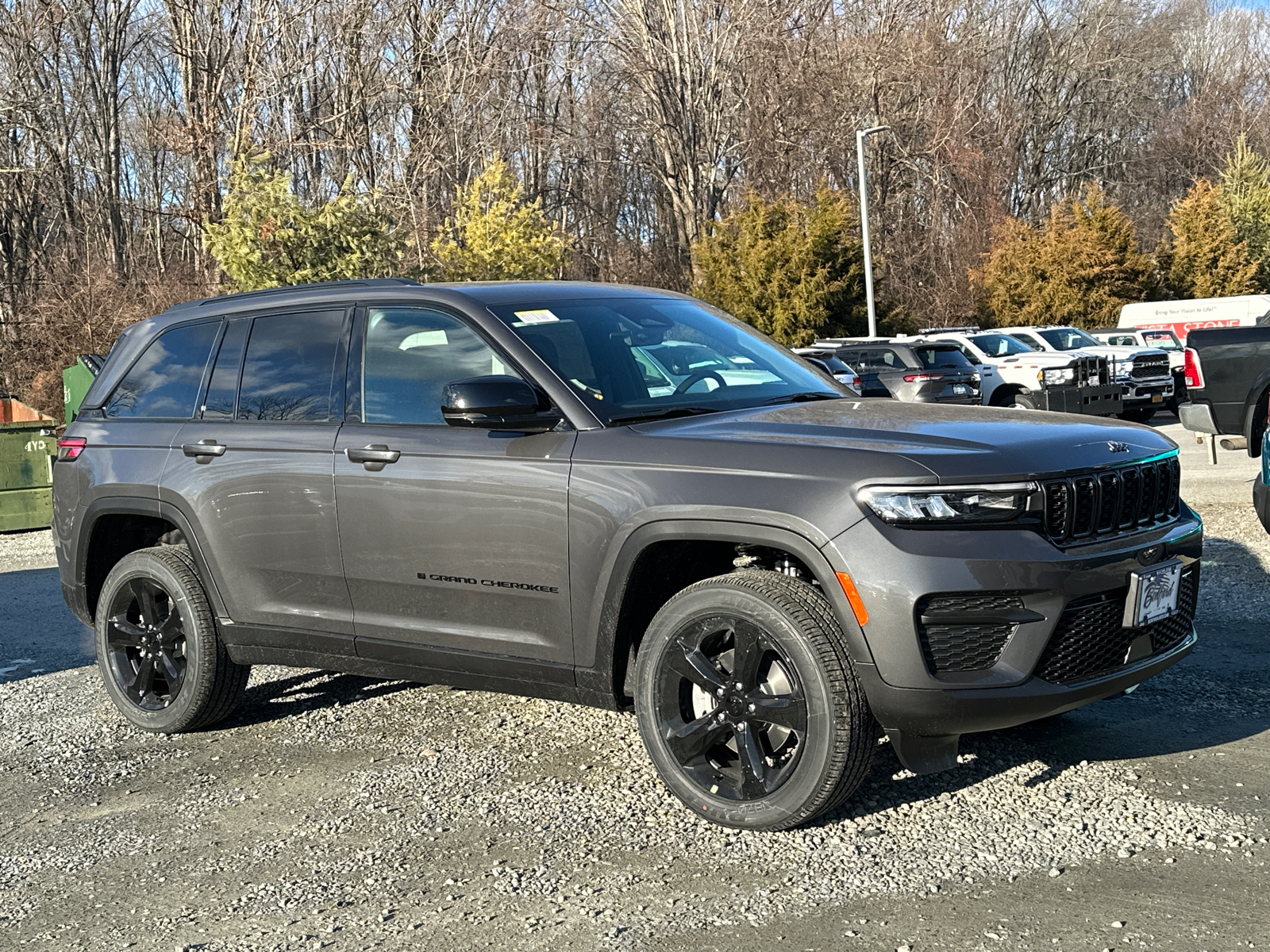 2025 Jeep Grand Cherokee Altitude X 1