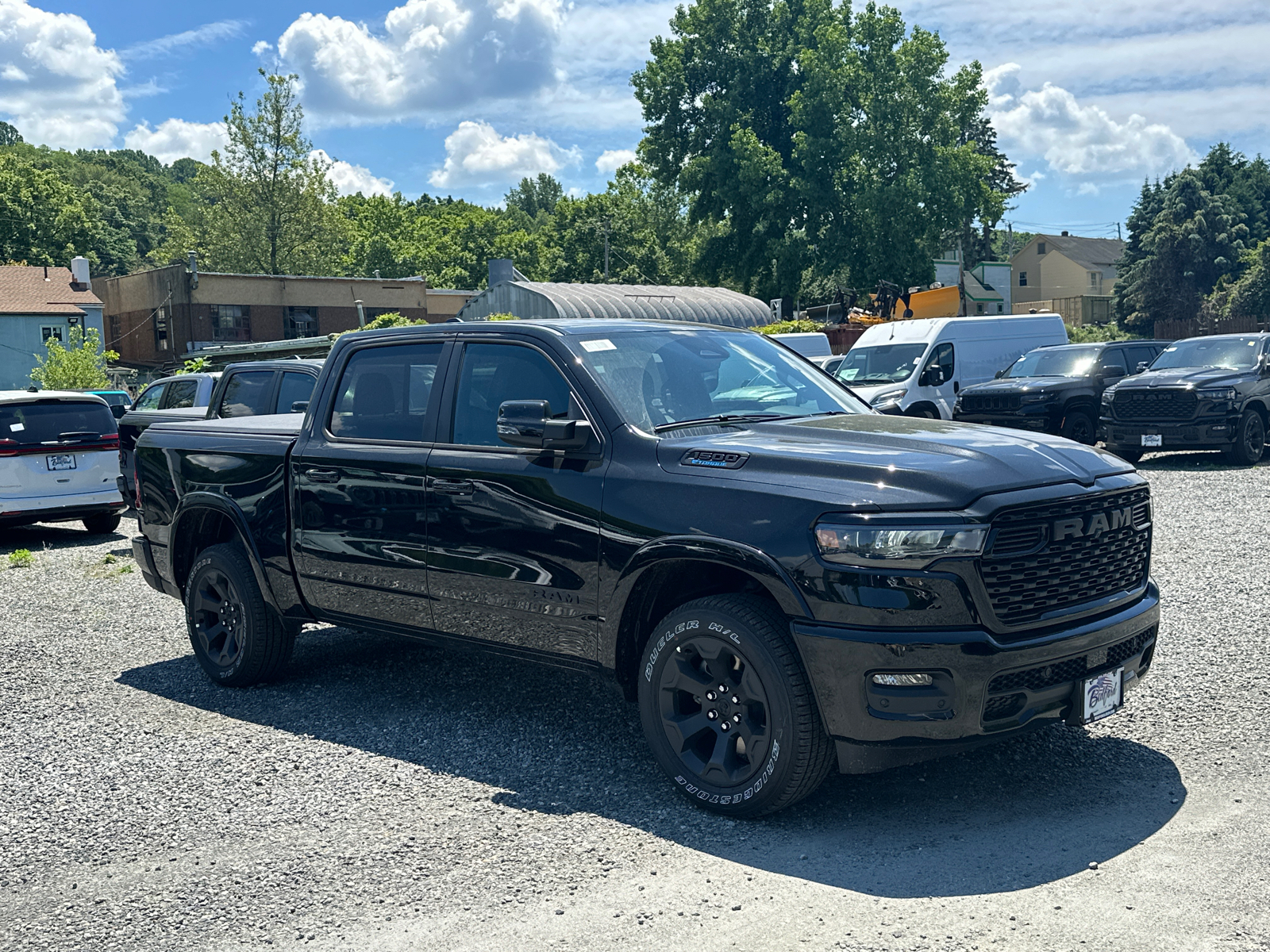 2025 Ram 1500 Big Horn 4x4 Crew Cab 57 Box 1