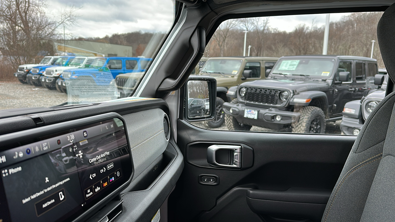 2025 Jeep Wrangler Sport S 17