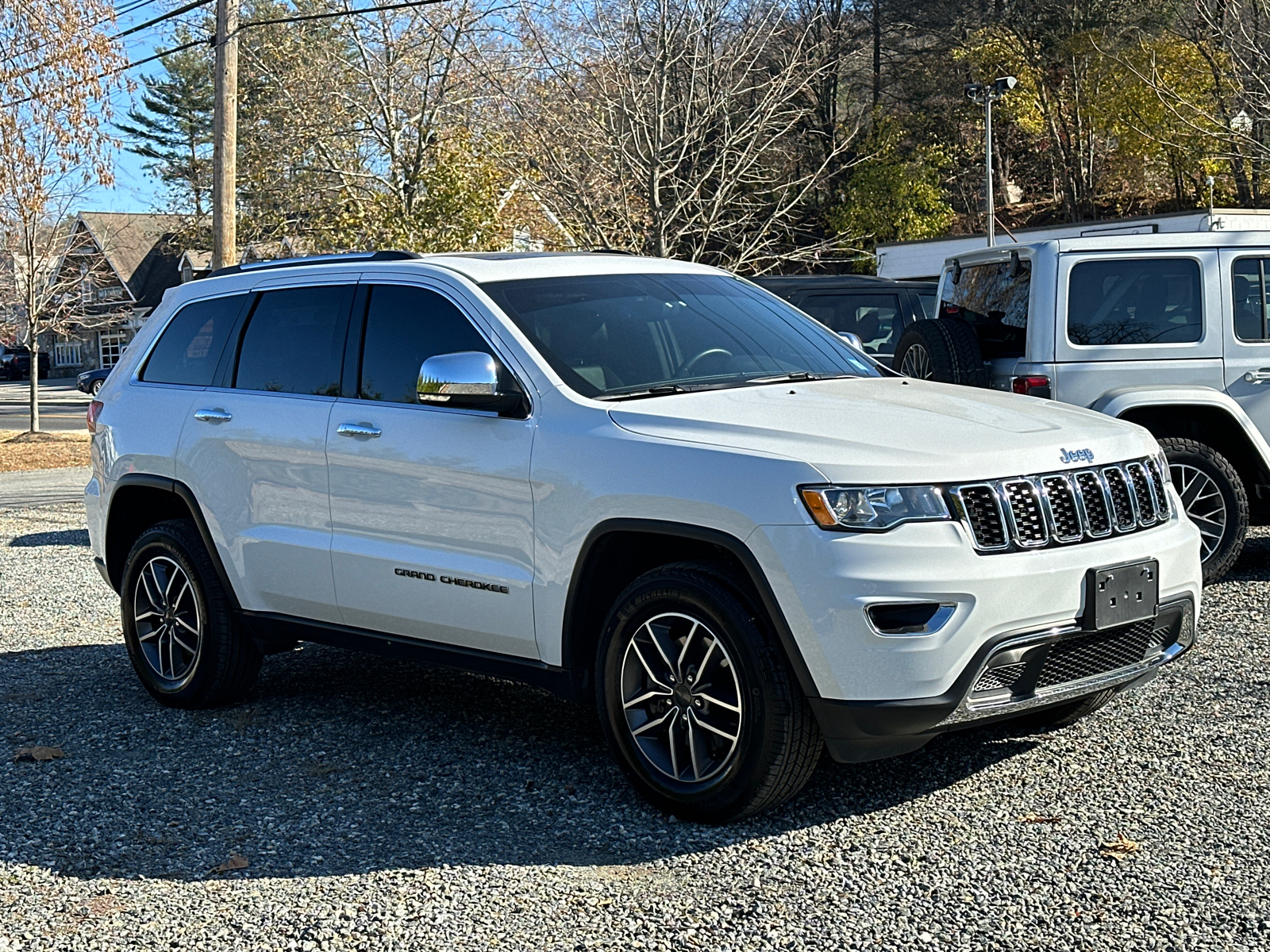 2021 Jeep Grand Cherokee  1