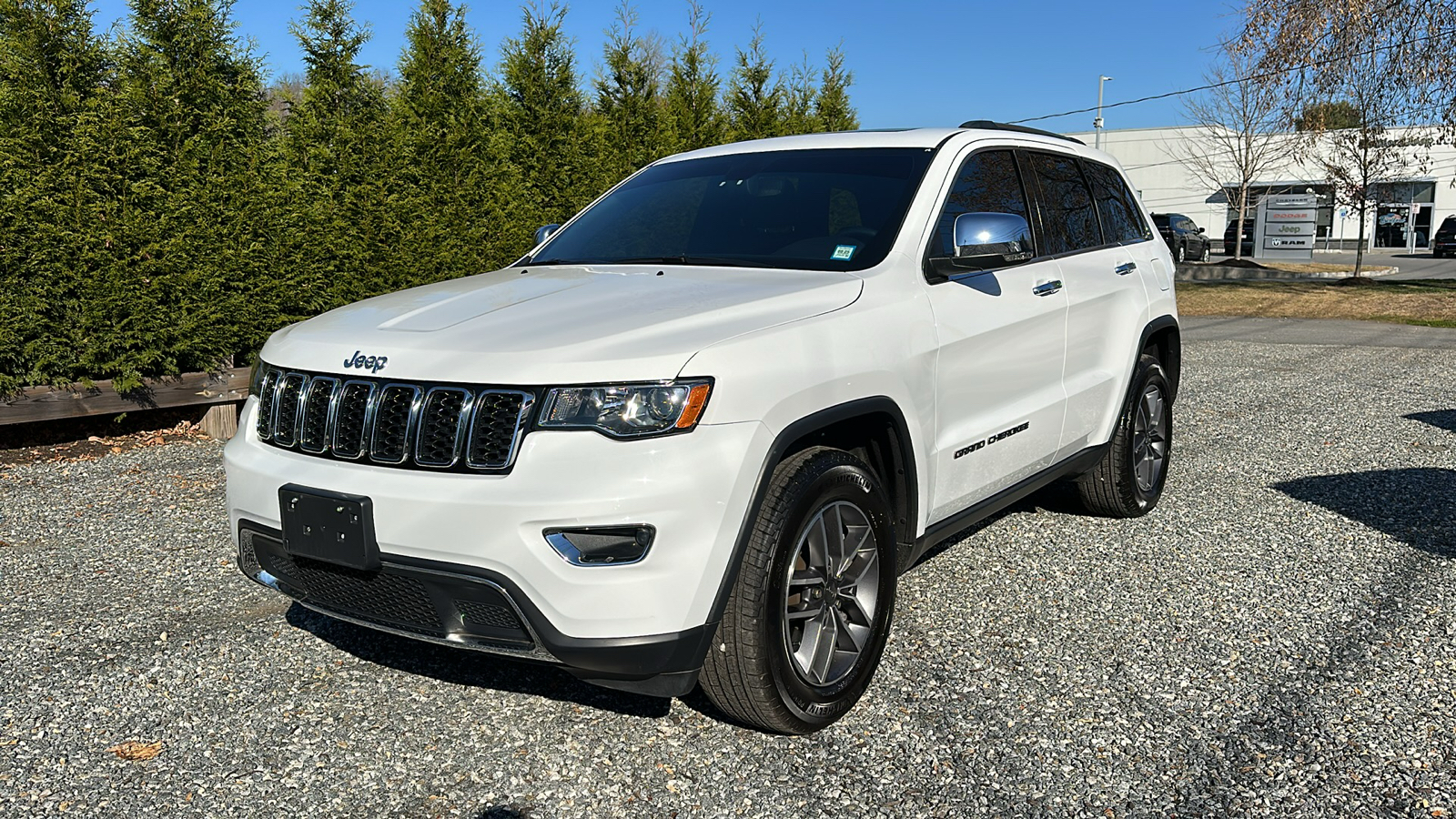 2021 Jeep Grand Cherokee  3