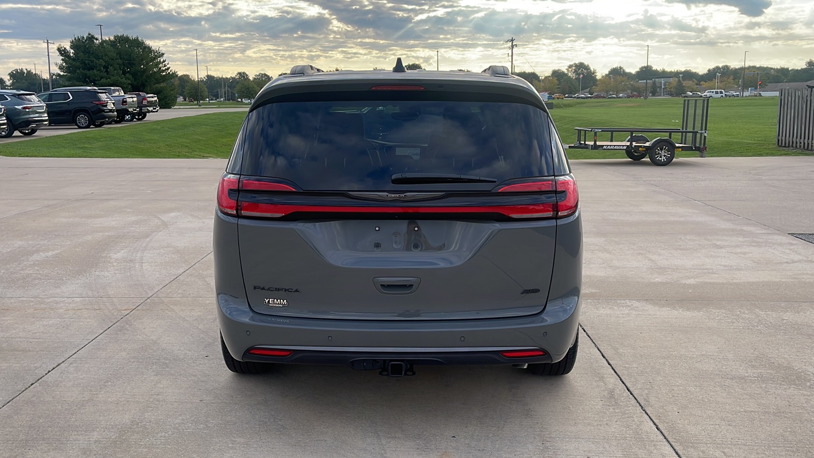 2023 Chrysler Pacifica Touring L 7