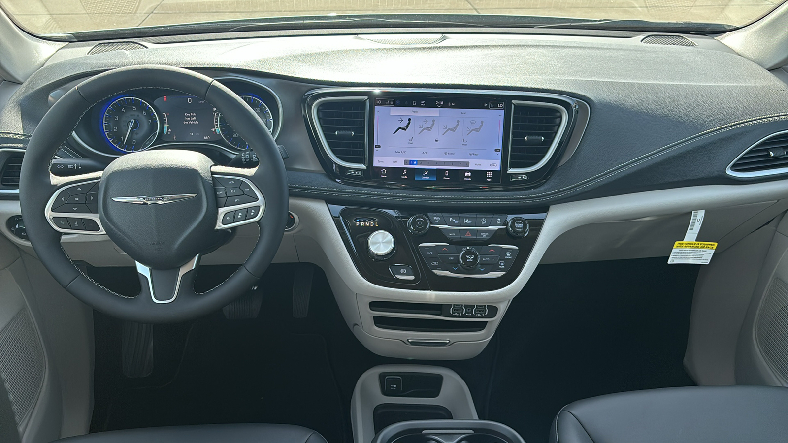 2024 Chrysler Pacifica Touring L 11