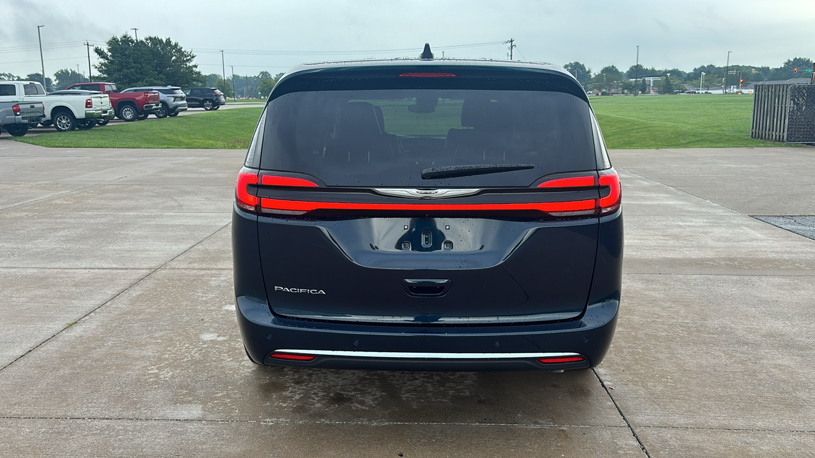 2024 Chrysler Pacifica Touring L 7