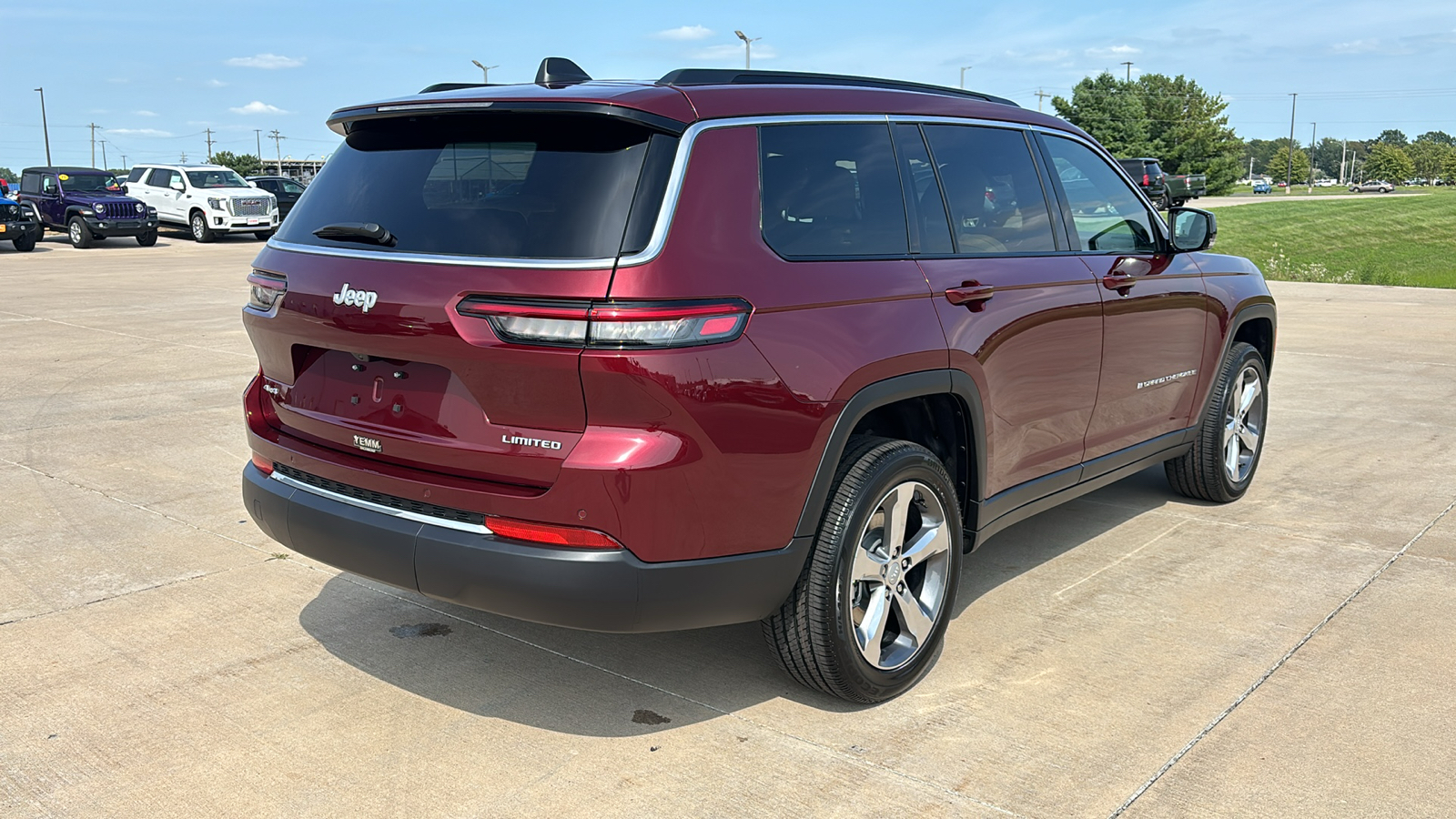 2024 Jeep Grand Cherokee L Limited 8