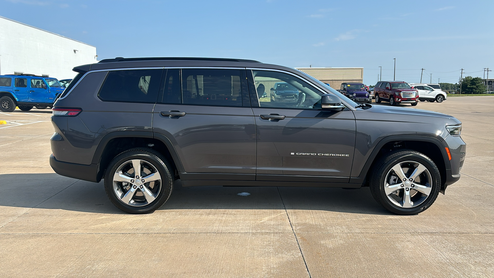 2024 Jeep Grand Cherokee L Limited 9