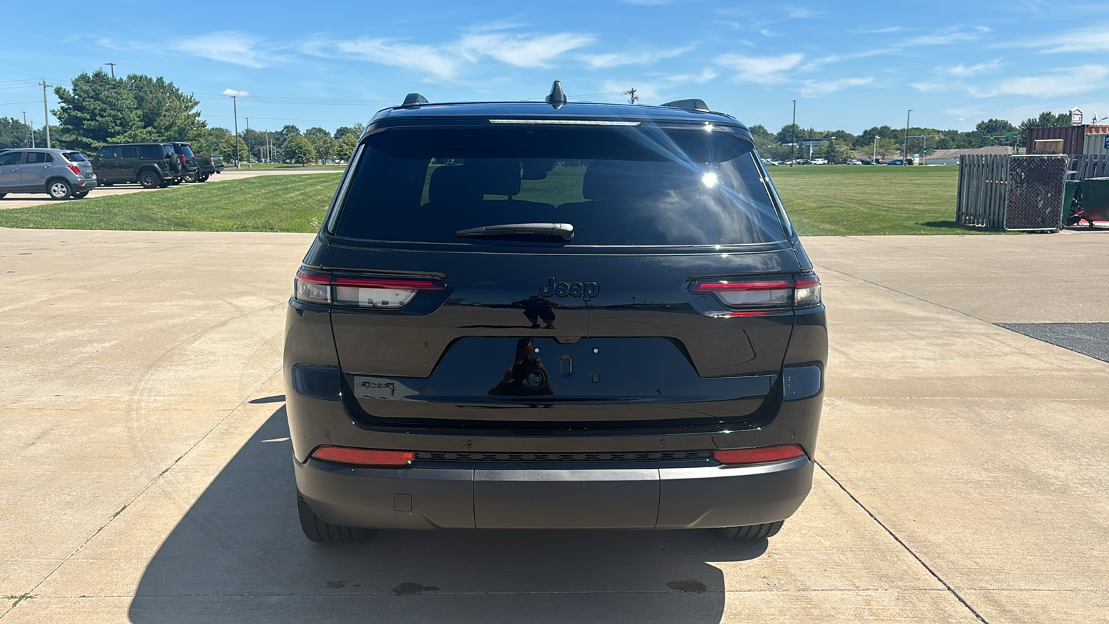 2024 Jeep Grand Cherokee L Altitude 7