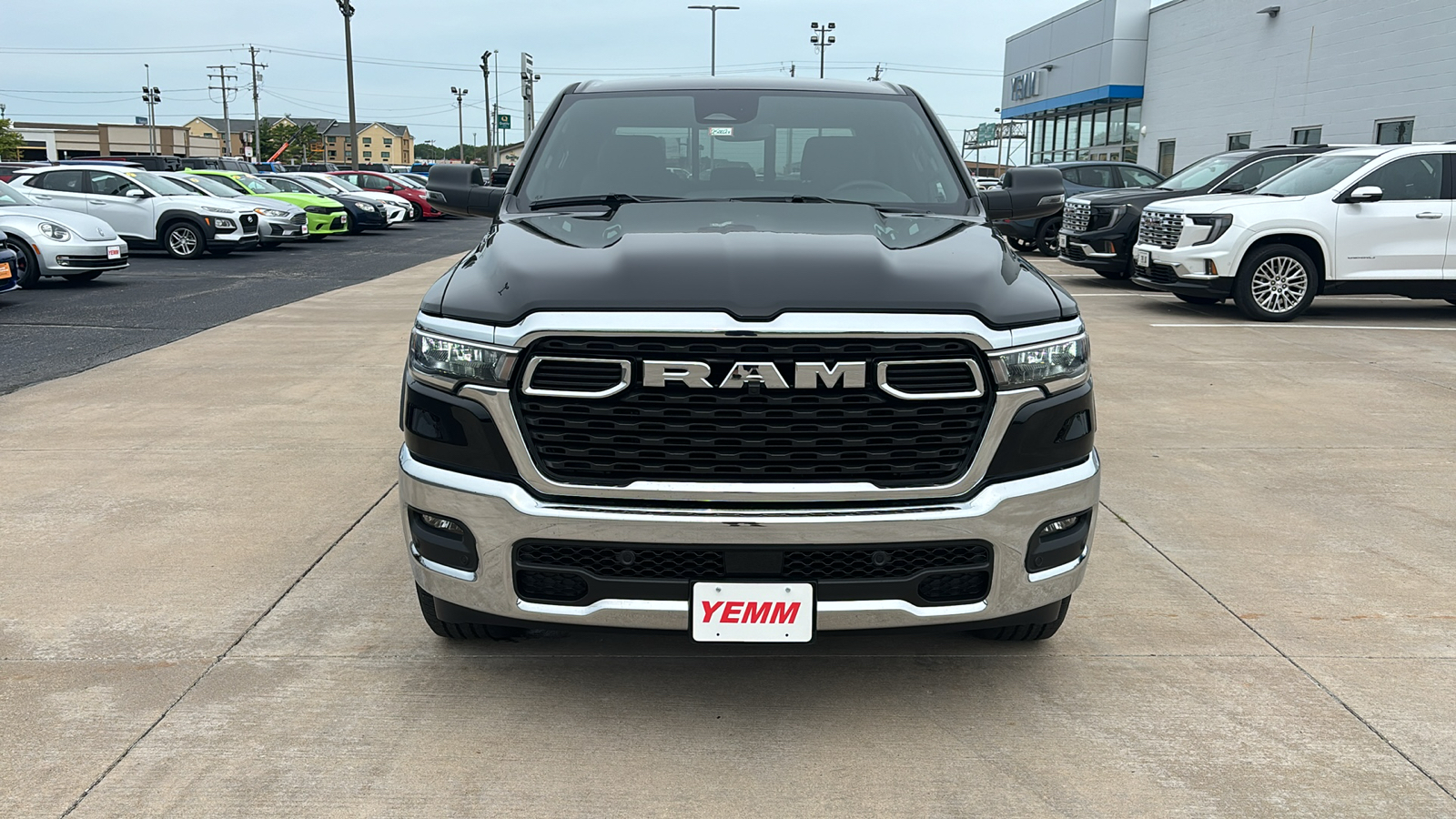 2025 Ram 1500 Big Horn/Lone Star 3