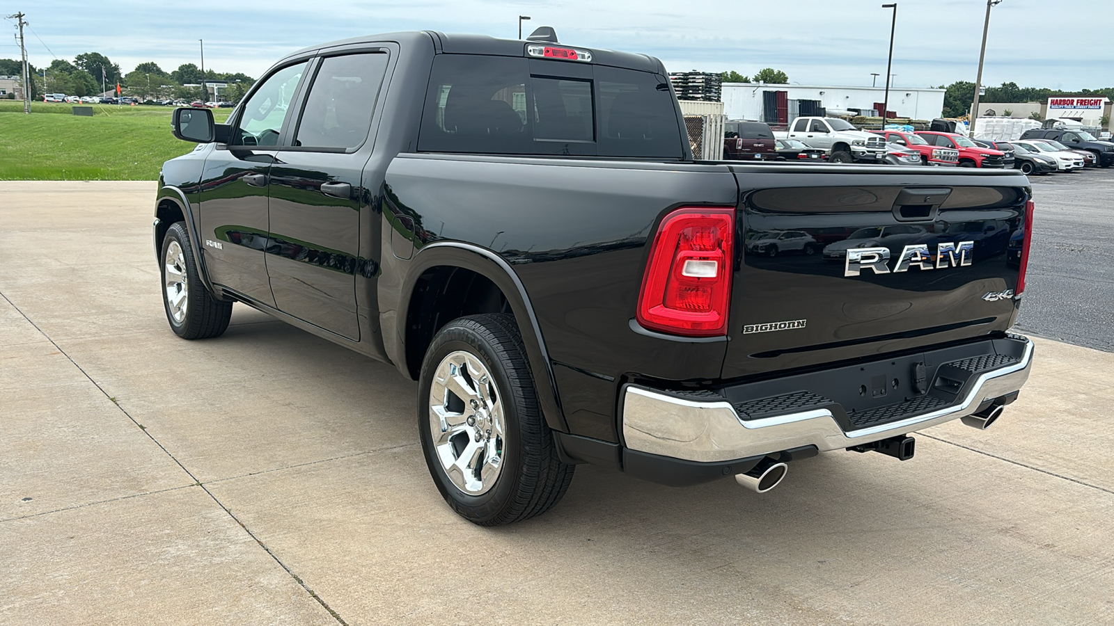 2025 Ram 1500 Big Horn/Lone Star 6