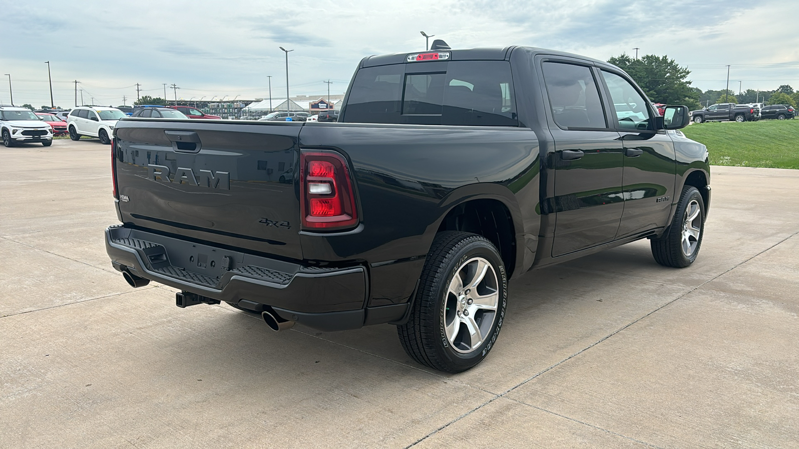 2025 Ram 1500 Tradesman 8