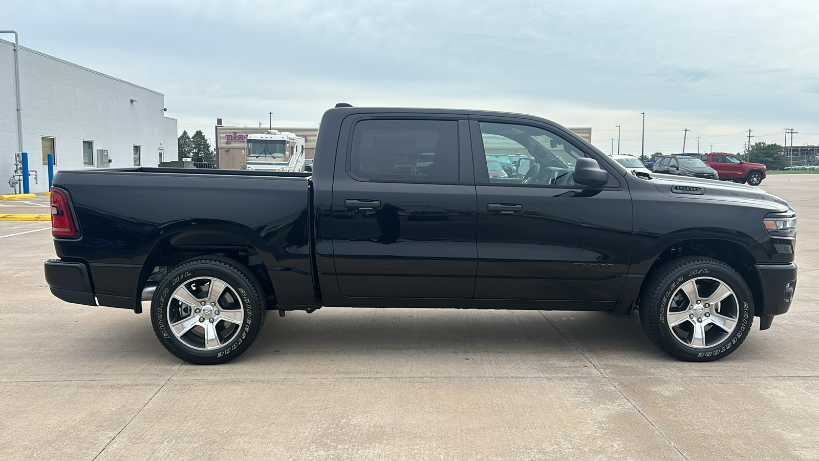 2025 Ram 1500 Tradesman 9