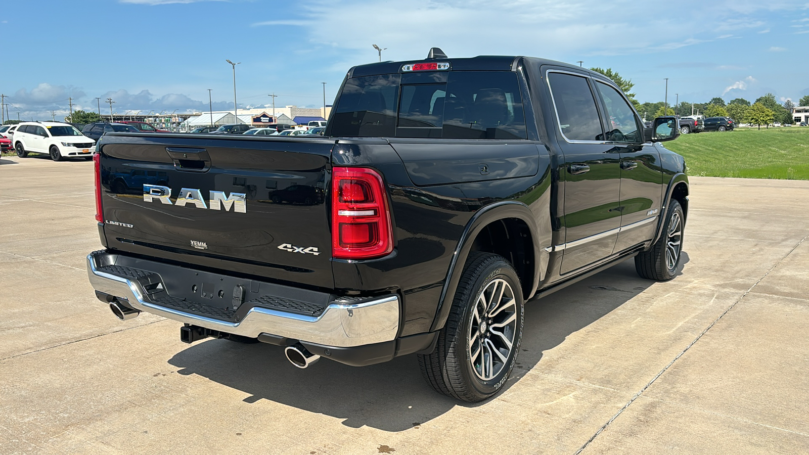 2025 Ram 1500 Limited 8