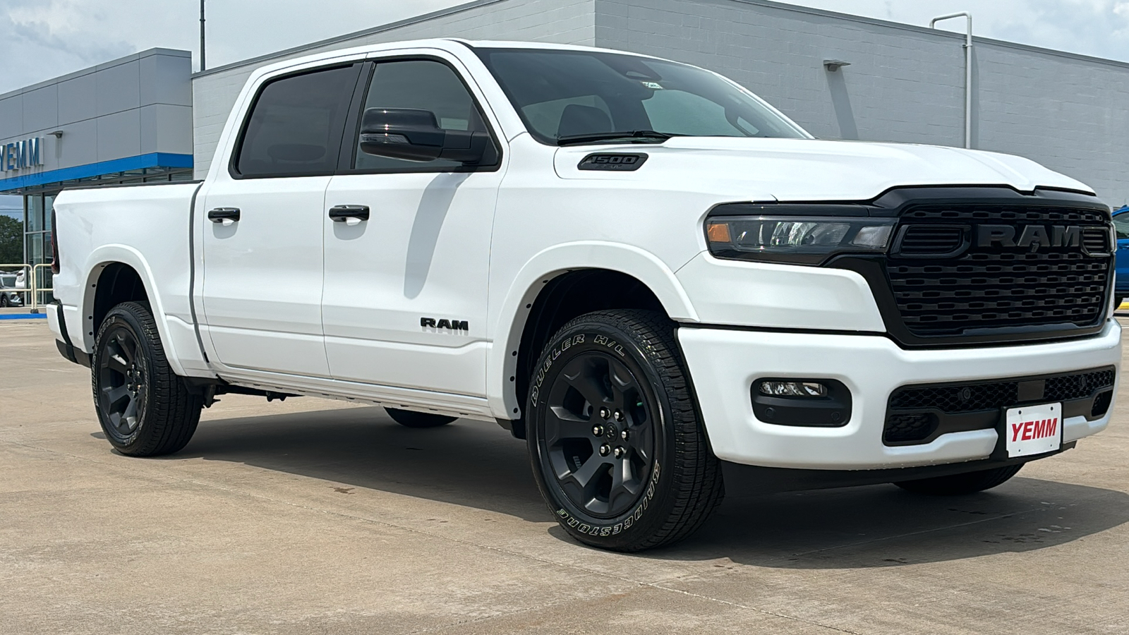 2025 Ram 1500 Big Horn/Lone Star 1