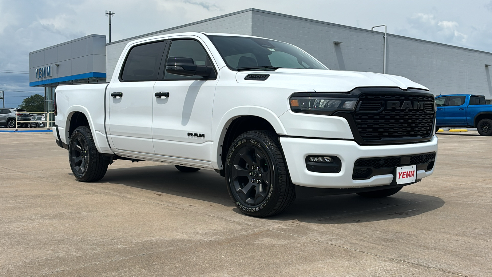 2025 Ram 1500 Big Horn/Lone Star 2