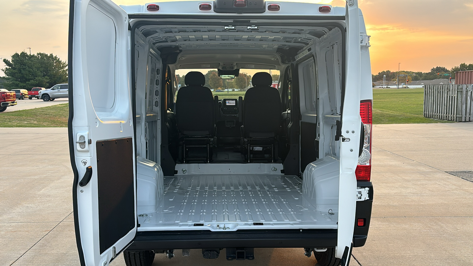 2025 Ram ProMaster 1500 Low Roof 25