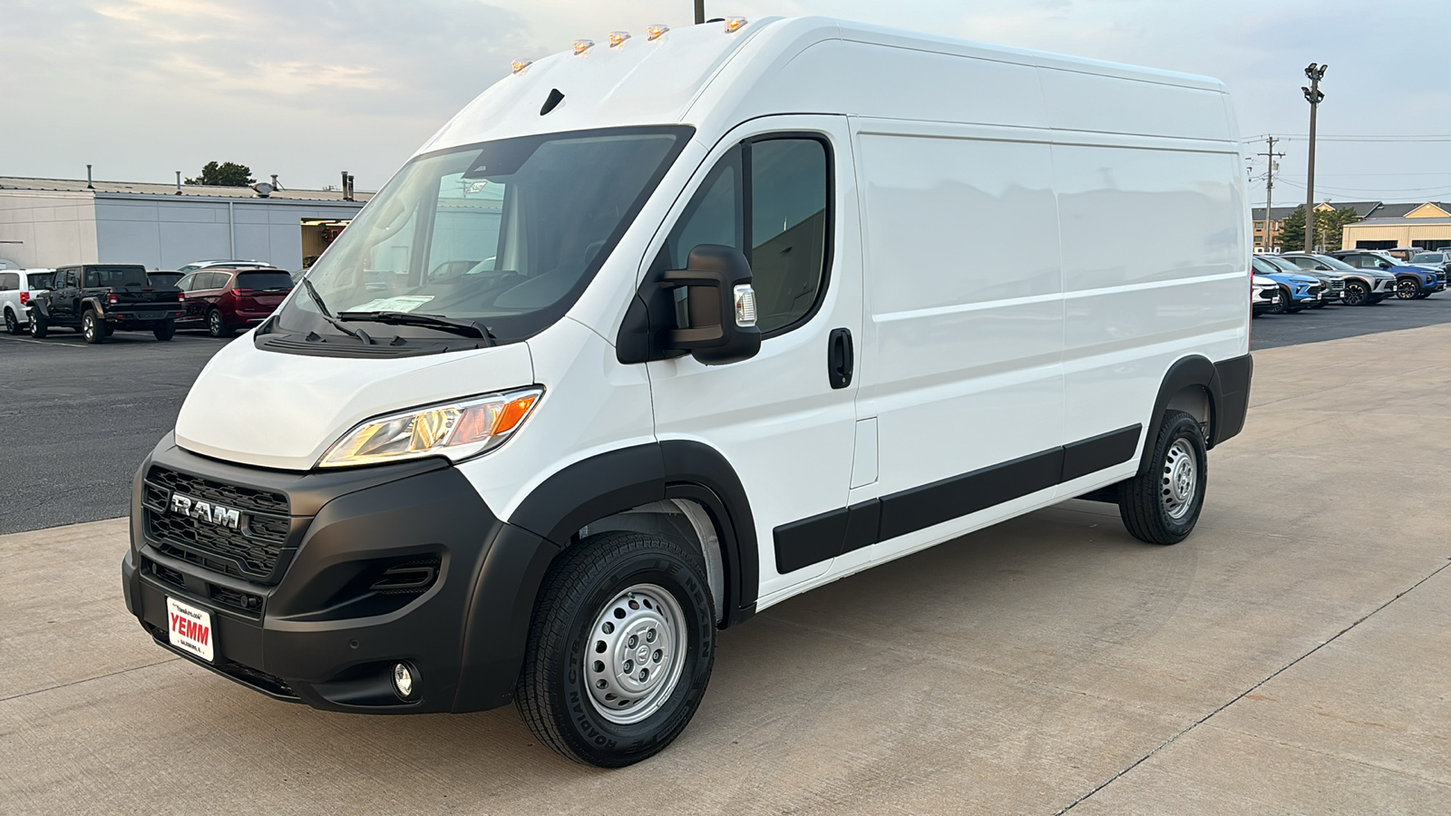 2025 Ram ProMaster 2500 High Roof 4