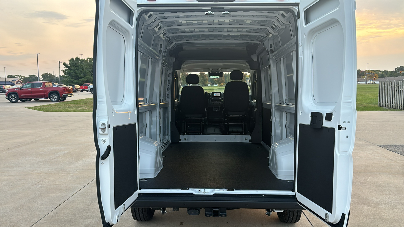 2025 Ram ProMaster 2500 High Roof 25