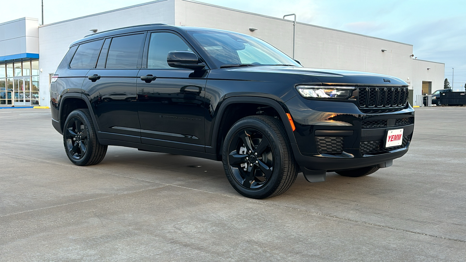 2025 Jeep Grand Cherokee L Altitude X 2