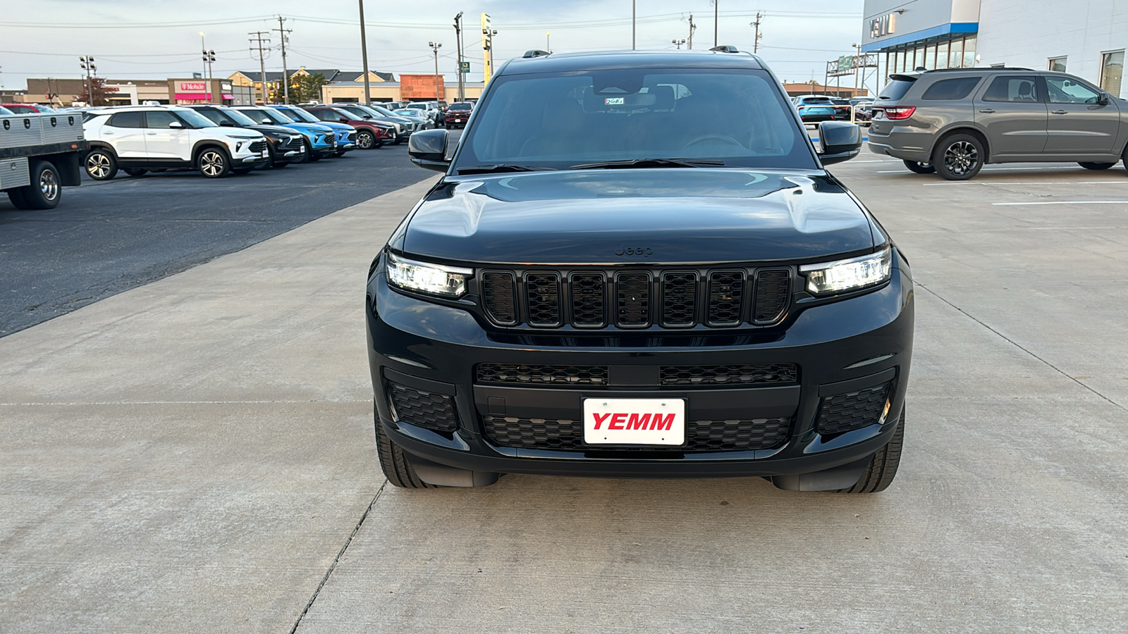 2025 Jeep Grand Cherokee L Altitude X 3